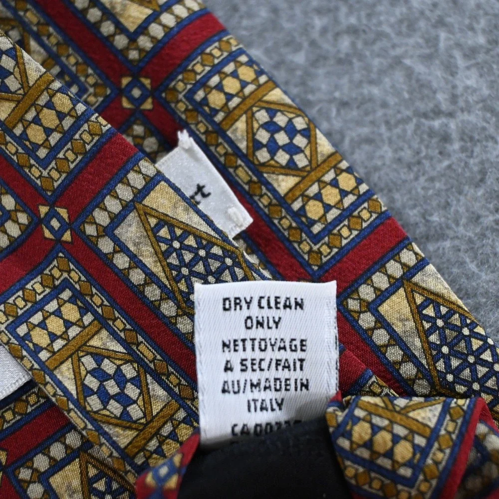 Metropolitan Museum of Art Mens Vintage Geometric Mosaic Silk Tie OS Red Gold